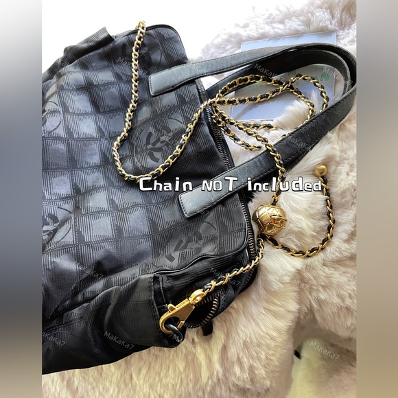 Rare✨Chanel Nylon Double Zip Travel Tote - Picture 2 of 9